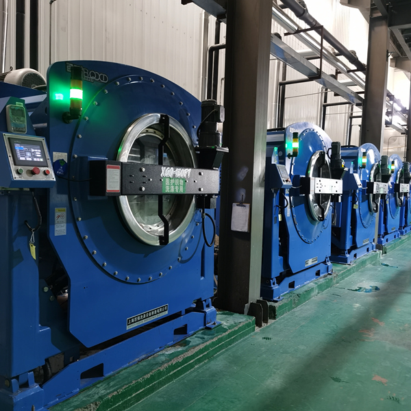 百強洗滌設備回訪山西醫潔康源公司 百強洗滌設備回訪山西醫潔康源公司